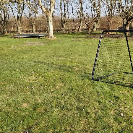 Lilleledgaard *