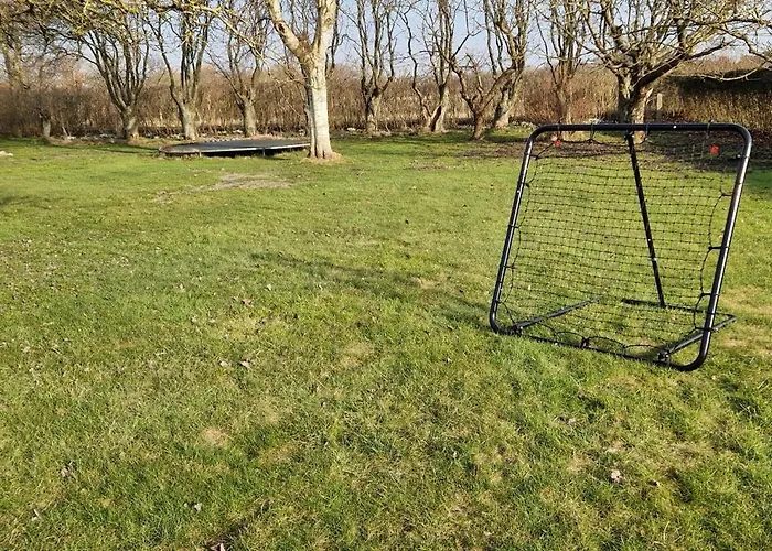 Lilleledgaard *